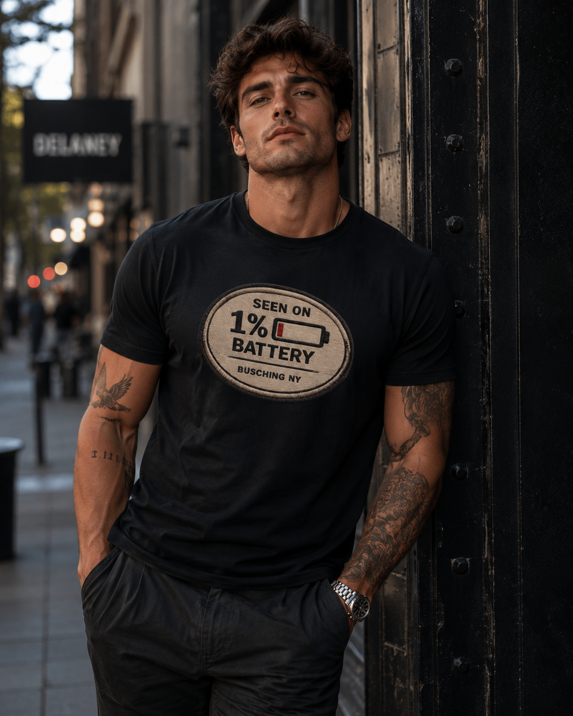 BÜSCHING NY “1% Battery” Tee